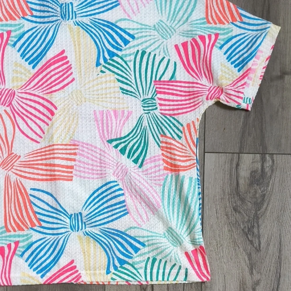 Colorful Bow Pattern Top - Picture 3 of 6